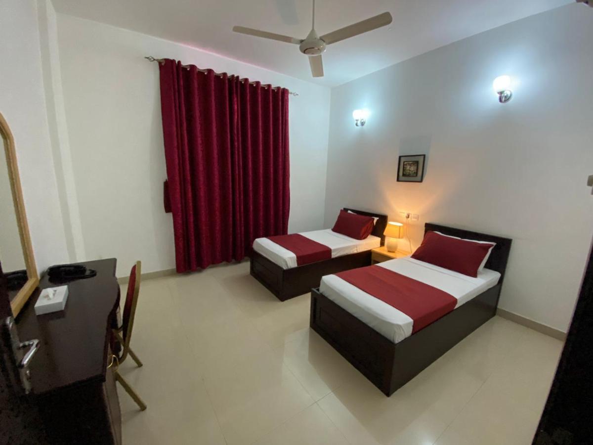 Azaiba Hotel Apartments Masqat Buitenkant foto